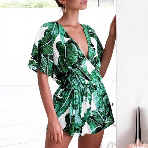 New Lulus Palm Leaf Print Bohemian Spring Romper - Picture 3 of 8